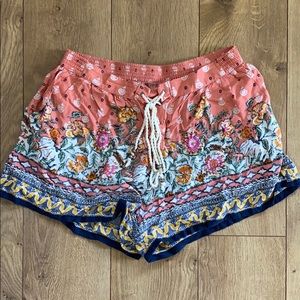 Abercrombie S floral boho shorts